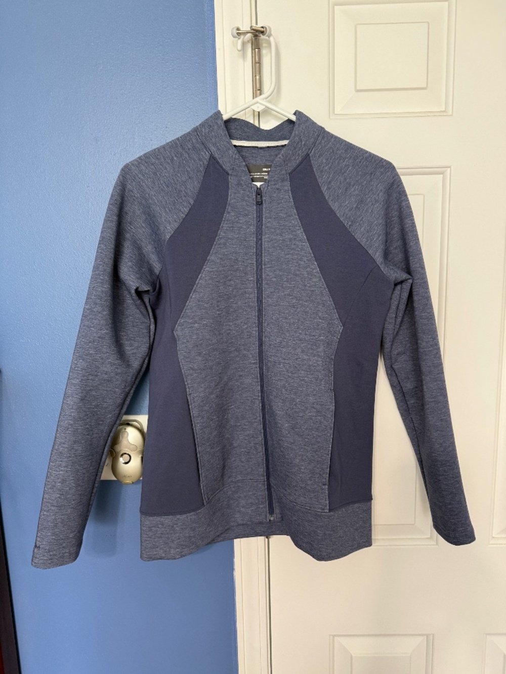 Women's Under Armour Full Zip Jacket NWT
